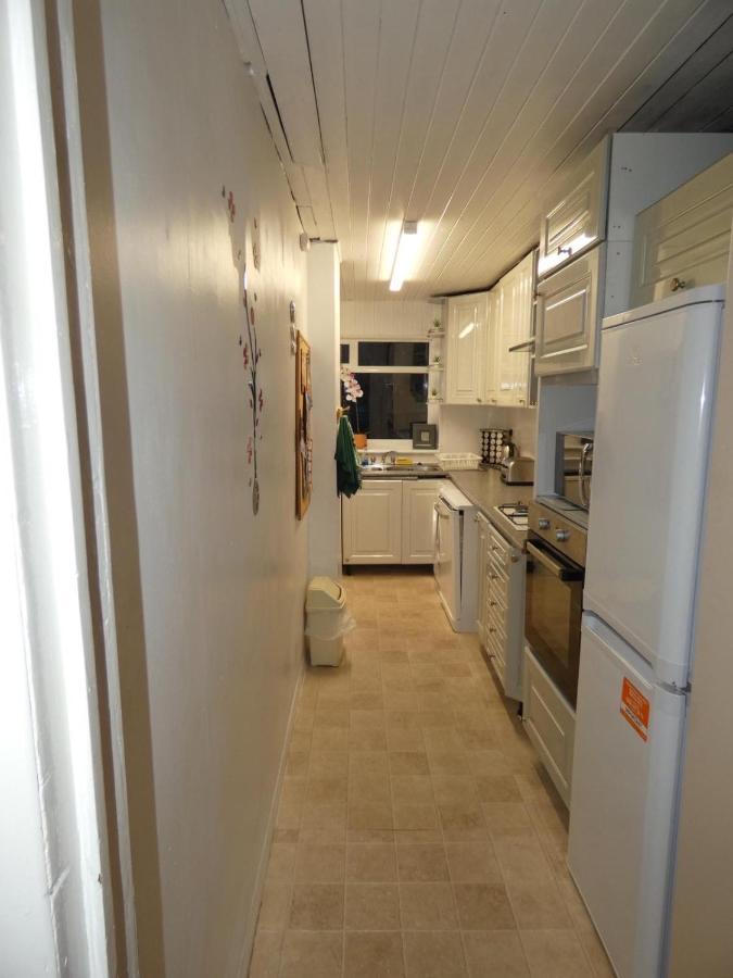 Spacious 3 Bed House With Parking & Good Transport South Norwood エクステリア 写真
